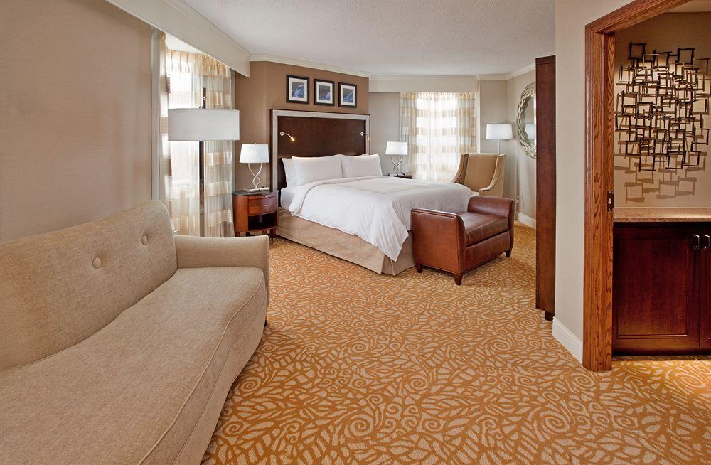The Lincoln Marriott Cornhusker Hotel Ngoại thất bức ảnh