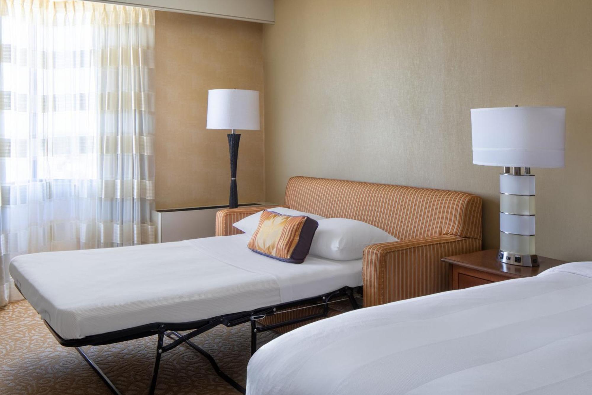 The Lincoln Marriott Cornhusker Hotel Ngoại thất bức ảnh