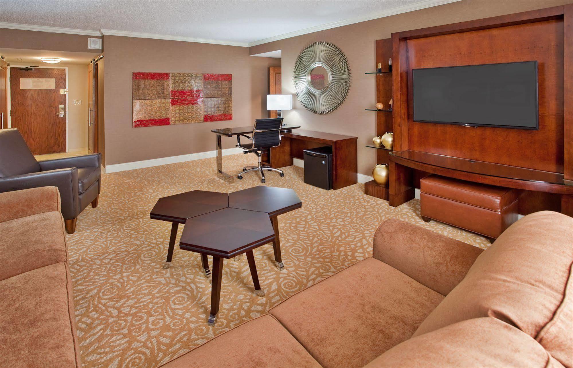 The Lincoln Marriott Cornhusker Hotel Ngoại thất bức ảnh